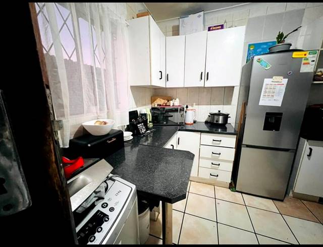 2 BEDROOM PROPERTY TO RENT IN RIVERLEA